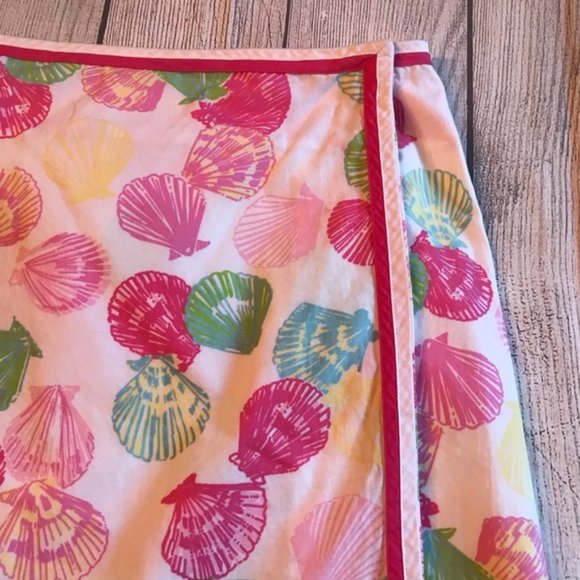 Lilly Pulitzer Wrap Skirt Sz 8 Shells Clam Digger - Picture 2 of 10